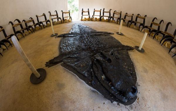 Чёрный дом на севере Таиланда, Baan Si Dum, Thawan Duchanee