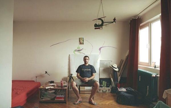 Как по-разному живут люди в одинаковых квартирах, 10/1, Богдан Гырбован