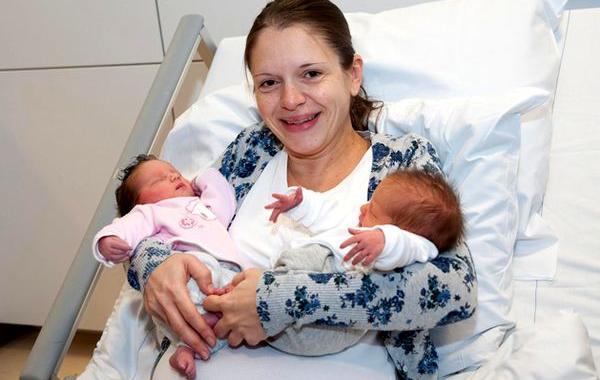 уникальная больничная койка, кровать в родильном отделении голландии