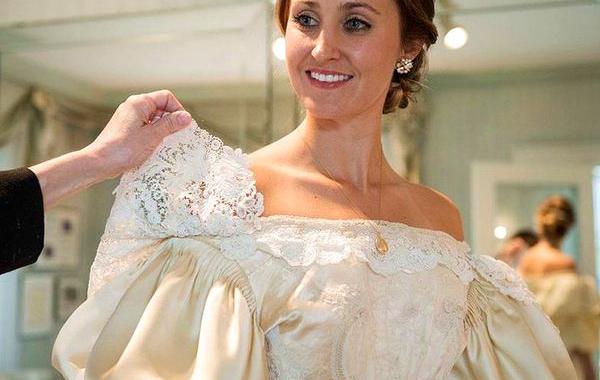 120-летнее свадебное платье, платье которому 120 лет