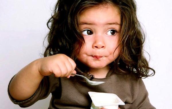 чем кормить ребёнка, еда для детей, полезные продукты детям