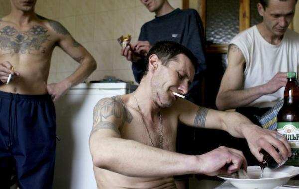  Россия в объективе канадского фотографа, Дональд Вебер Пьяная невеста, Donald Weber Drunken Bride