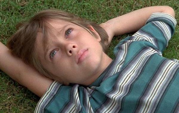 "Отрочество" - уникальный фильм, в котором 12 лет снимались одни и те же актеры