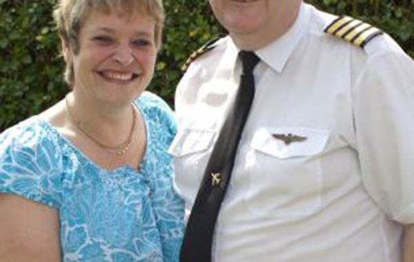 Мужчина мечтавший стать летчиком, осуществил мечту у себя дома