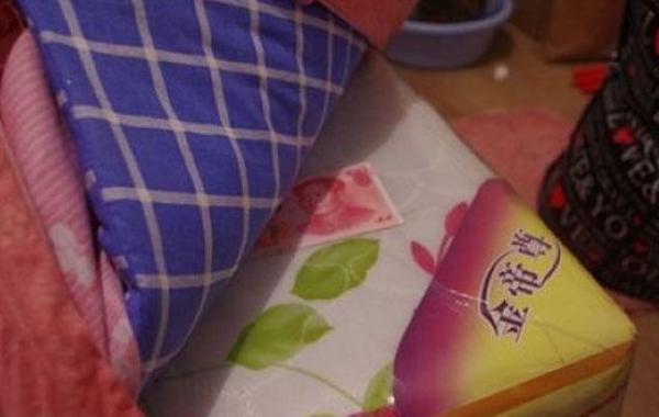 Гениальные способы одного китайца, спрятать деньги от жены