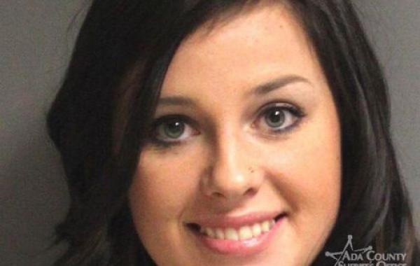 Магшоты арестованных красоток