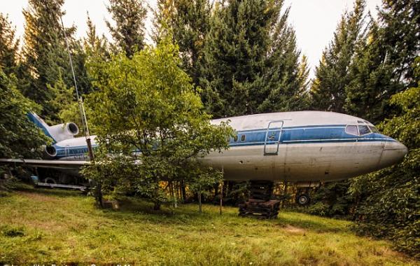 дом из старого самолёта, House Boeing 727, Брюс Кэмпбелл
