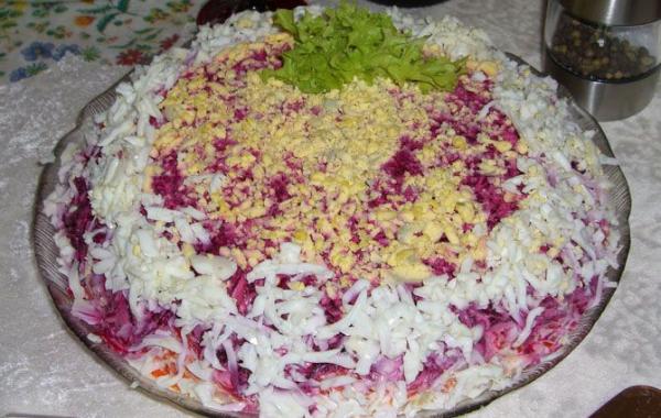 Самые популярные советские блюда "Селедка под шубой"