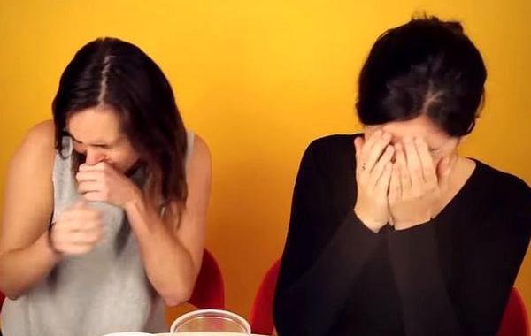 американцы пьют водку по русски, американцы пьют водку как русские, американцы пробуют русские закуски