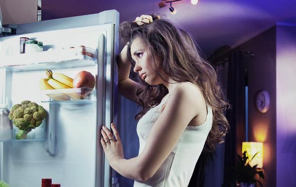 20 бессмысленных вещей, которые периодически делают все люди