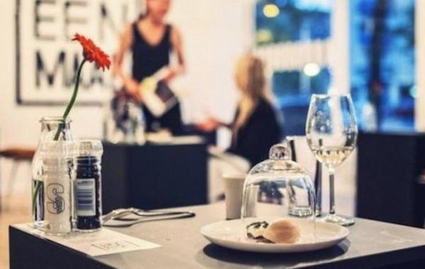 Eenmaal - первый ресторан для одиноких людей