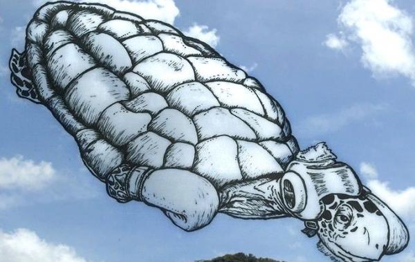 Иллюстратор превращает облака в разнообразных сказочных персонажей