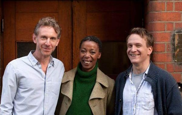 чёрная Гермиона, Гермиону сыграет темнокожая актриса, темнокожая Гермиона, Нома Думезвени Гермиона