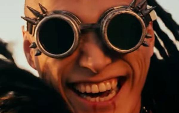 китайская подделка Безумного Макса, Безумная Шелия трейлер