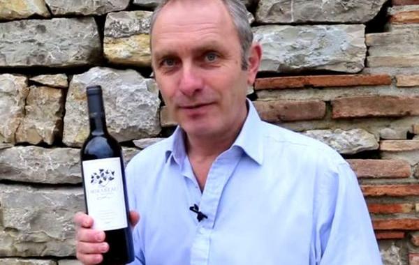 открыть бутылку вина без штопора, вино пробка ботинок, как открыть бутылку вина видео