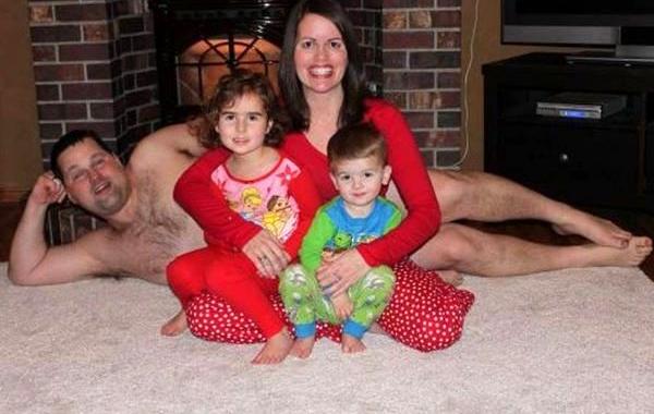 нелепые рождественские фотографии, смешные рождественские фотографии, неловкие рождественские семейные фотографии