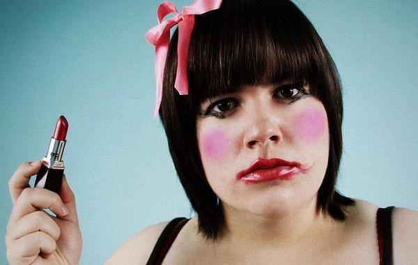 прибыль косметических компаний возросла селфи, селфи продажа косметики