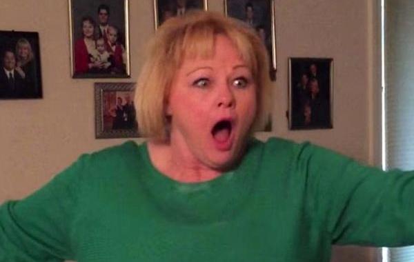 рождественский сюрприз для бабушки, реакция женщины на ребенка сын и его жена