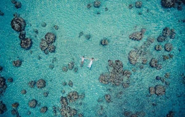 свадебные фотографии снятые дроном, свадебные фотографии с воздуха, дрон свадебные фотографии