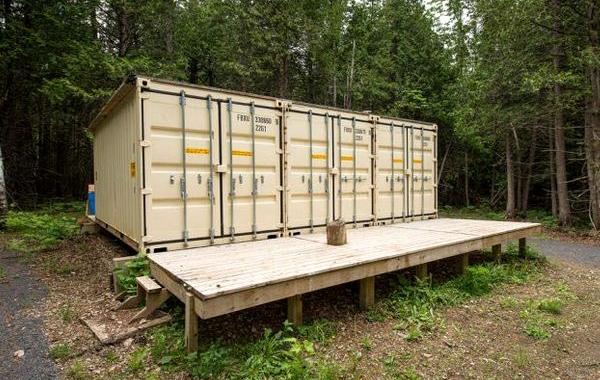 дом из контейнеров, дом внутри контейнеров, дом из грузовых контейнеров