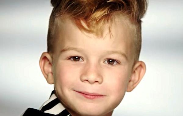 мальчик в рекламе Барби, мальчик стал лицом Барби, Barbie Moschino, Barbie Moschino мальчик