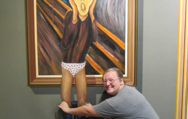 Музей обмана зрения для любителей смешного позирования