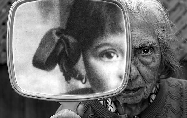 Сын включает 91-летнюю маму в свои фотографии, Тони Лусиани, Tony Luciani