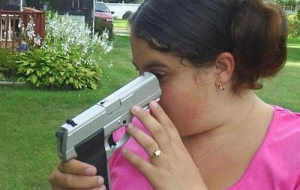 Глупые поступки, награды за глупость, Идиот года