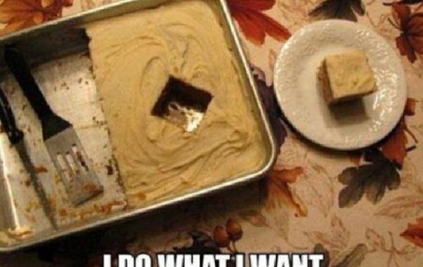 Смешные фото как люди нарушают запреты, делают что хотят