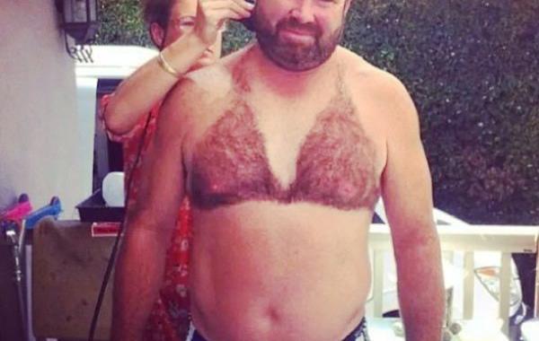 #chesthairbikini Instagram, мужчины волосатые «лифчики»