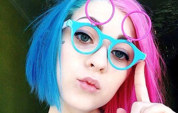 Выбритый бирюзовый кот на затылке, креативная стрижка, hair tattoo