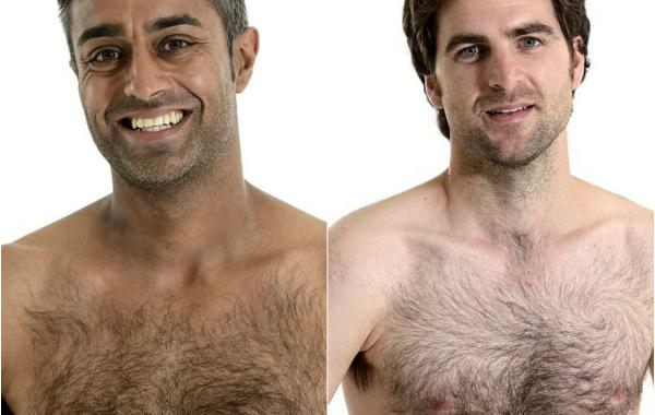 Стилист выбривает мировые достопримечательности из волос на мужской груди