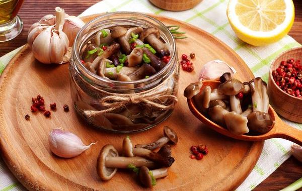 как замариновать грибы, маринованные грибы рецепт