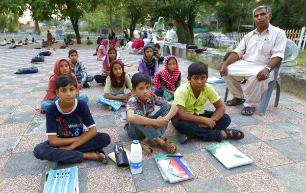 школы разных стран, школьные классы в разных странах