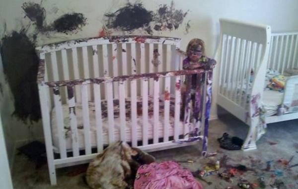 дети шалят, уничтожено детьми, маленькие хулиганы