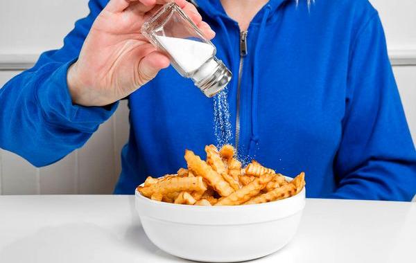 продукты с солью, продукты с высоким содержанием соли 