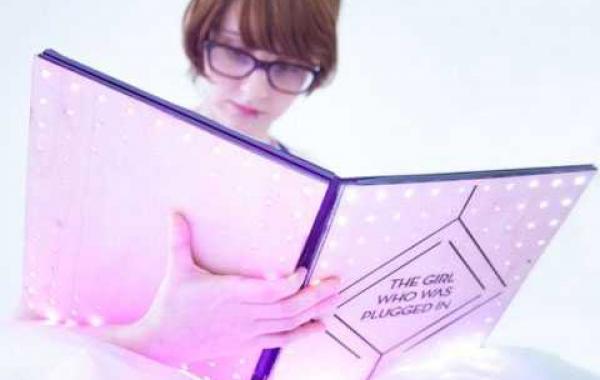 Ученые создали книгу, которая заставит читателя прочувствовать все переживания и радости главного героя