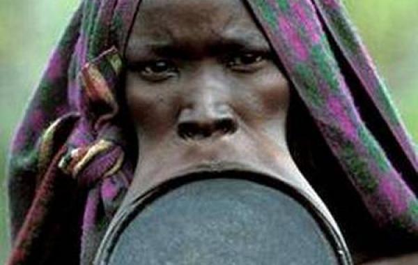 Чудовищные обычаи или красота по-африкански