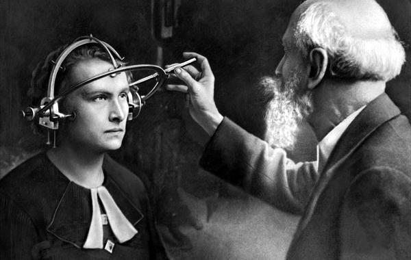 вредоносные научные теории, научные теории которые принесли вред