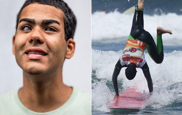 слепой парень стал профессиональным сёрфером, Дерек Рабело, Derek Rabelo