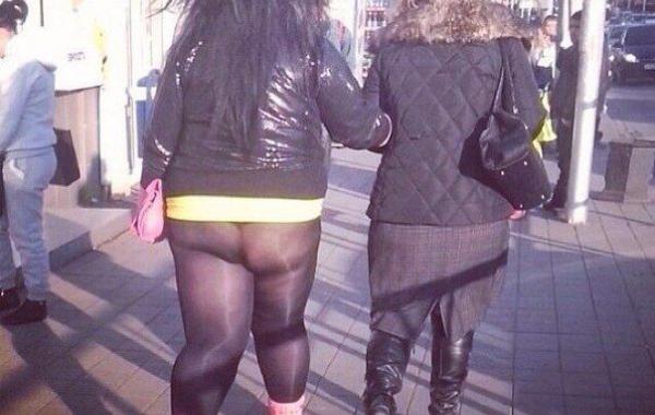 Горе-модники на улицах города, фрики