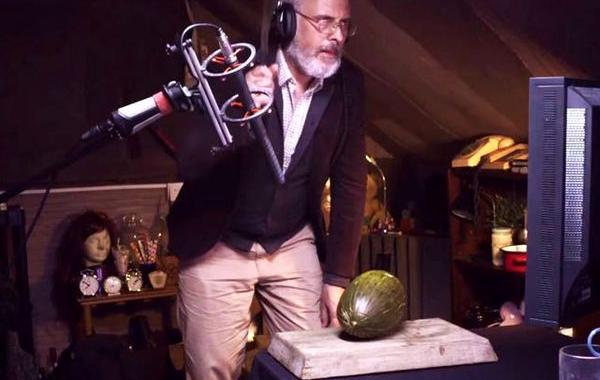 звуковой дизайнер озвучит повседневную жизнь, как создаются звуки в фильмах, нойзмейкер