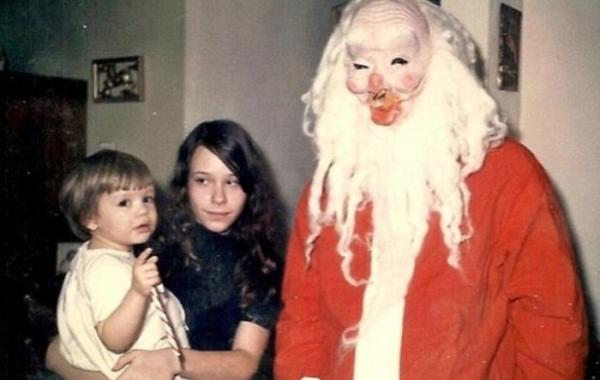 Самые страшные Деды Морозы и Санта-Клаусы прошлых лет