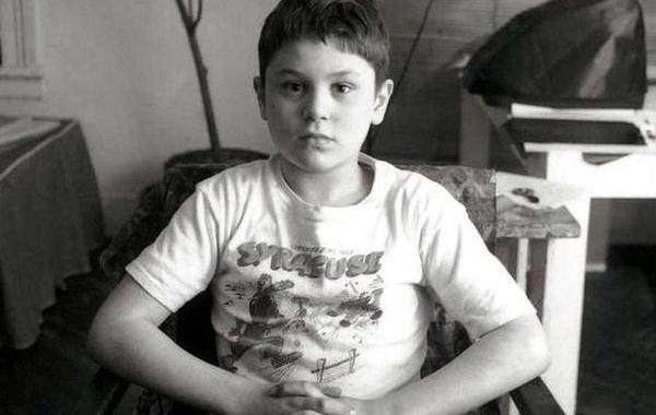 знаменитые люди в детстве, знаменитости в детстве, фотографии знаменитостей в детстве