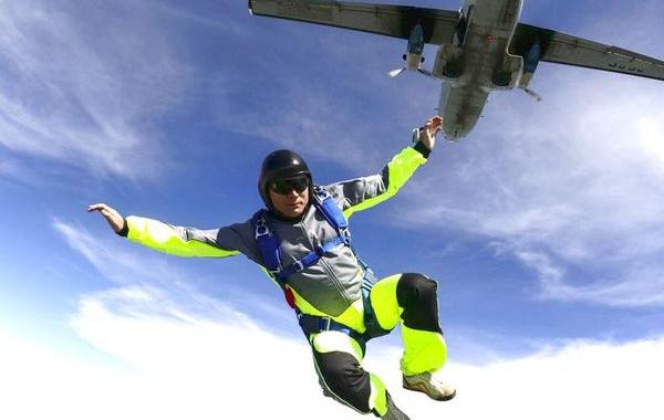 Почему каждому пассажиру не выдают парашют