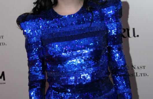 Диана Гурцкая без очков