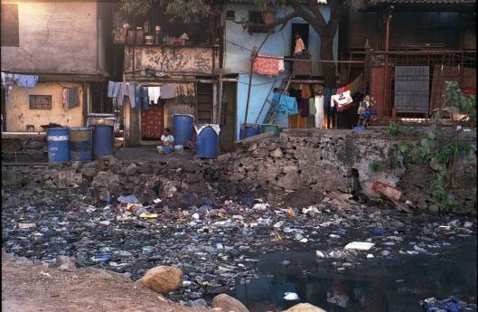 Жестокая реальность индийских трущоб